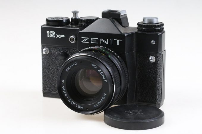 KMZ Zenit 12 XP mit Helios-44M-4 58mm f/2,0 - #90102765