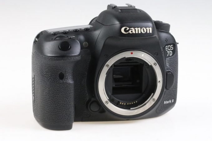 Canon EOS 7D Mark II - #023020002403