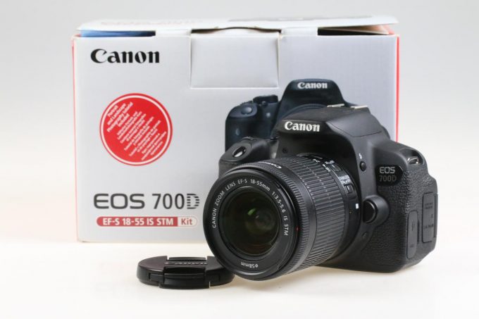 Canon EOS 700D mit EF-S 18-55mm f/3,5-5,6 IS STM - #373075002375