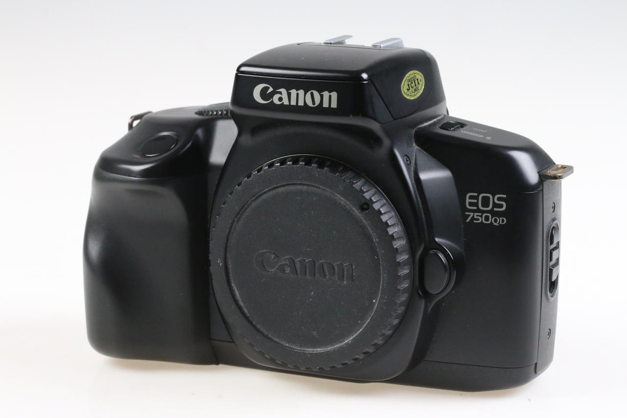 Canon EOS 750QD Body – #1522653 – Foto Köberl – Secondhand