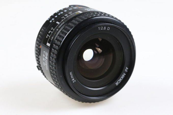 Nikon AF 24mm f/2,8 D - #450461