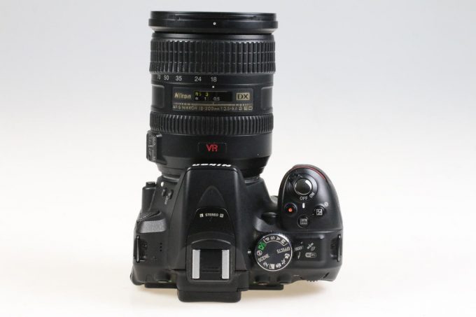 Nikon D5300 mit AF-S 18-200mm f/3,5-5,6 G ED VR - #4381514
