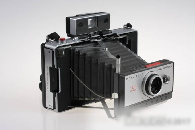 Polaroid 101 Land Camera mit Zubehörpaket