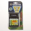 VARTA Ladegerät LCD Plug Charger - AA, AAA, 9V