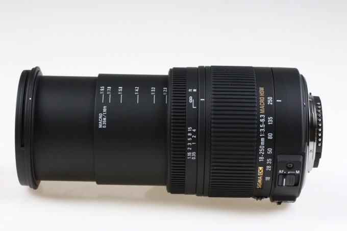 Sigma 18-250mm f/3,5-6,3 DC OS HSM für Nikon F (DX)