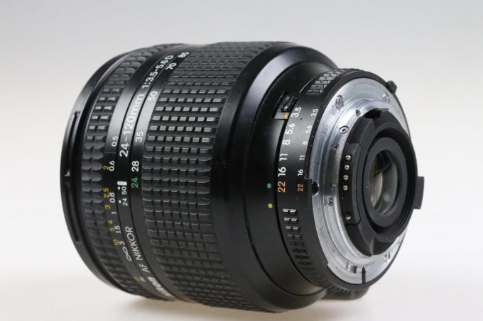 Nikon AF 24-120mm f/3,5-5,6 D - #378387