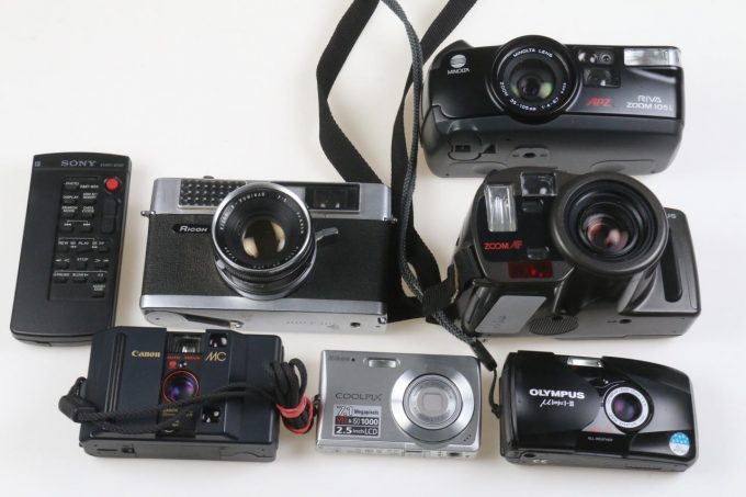 Konvolut diverse Kameras - 15 Stück Bastlergeräte