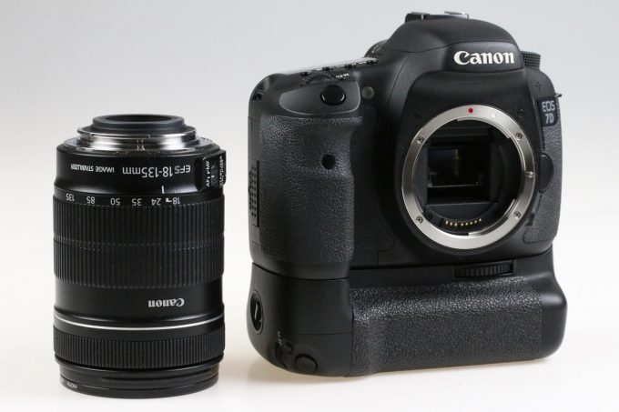 Canon EOS 7D mit EF-S 18-135mm f/3,5-5,6 IS - #0230102374