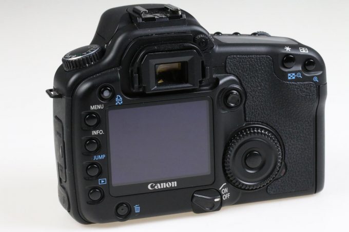 Canon EOS 30D - #1630904900