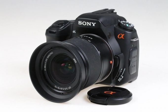 Sony Alpha 200 mit DT 18-70mm f/3,5-5,6 - #3742613