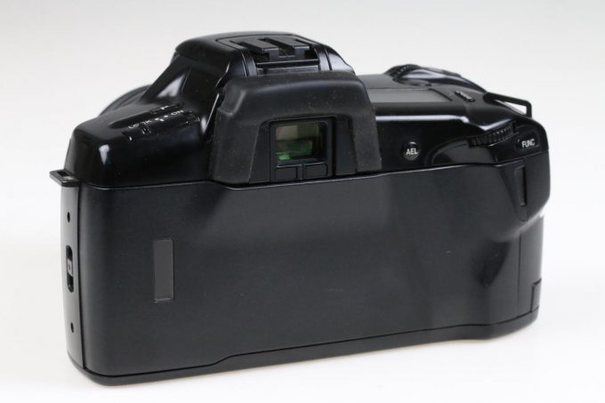 Minolta Dynax 7xi mit 28-105mm f/3,5-4,5 AF Zoom Objektiv - #22125660