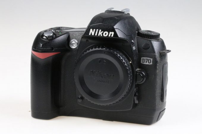 Nikon D70 Gehäuse - #4171842
