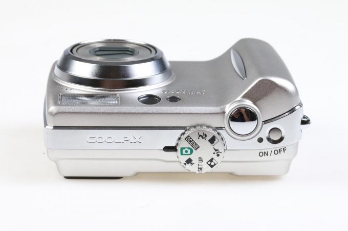Nikon Coolpix 5900 - Ohne EN-EL5