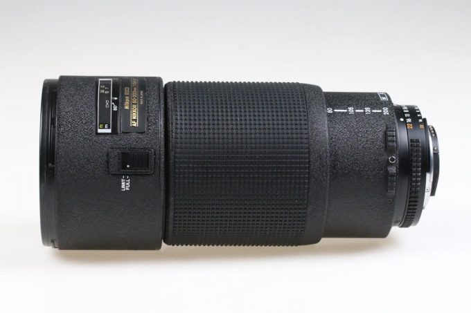 Nikon AF 80-200mm f/2,8 D ED - #427137