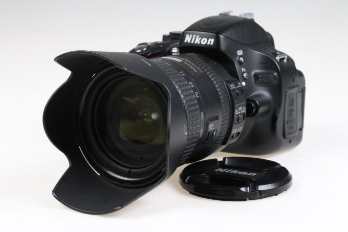Nikon D5100 mit AF-S DX 18-200mm f/3,5-5,6G ED VR II - #6105694