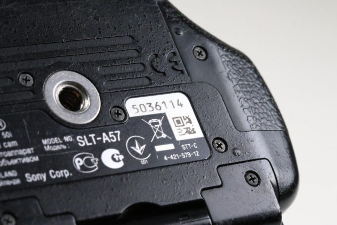 Sony Alpha 57 mit SAM 18-55mm f/3,5-5,6 - #5036114
