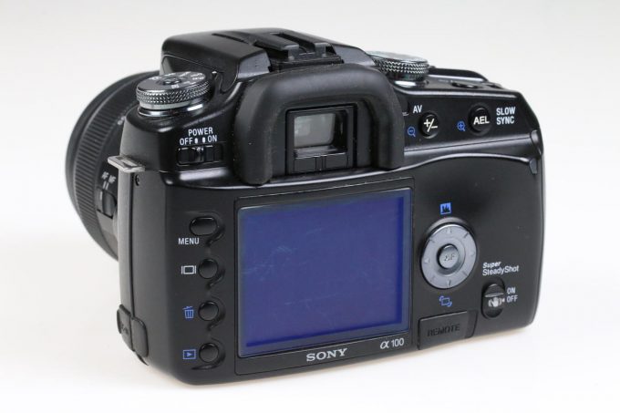 Sony Alpha 100 mit SAM DT 18-70mm f/3,5-5,6 - #1853665