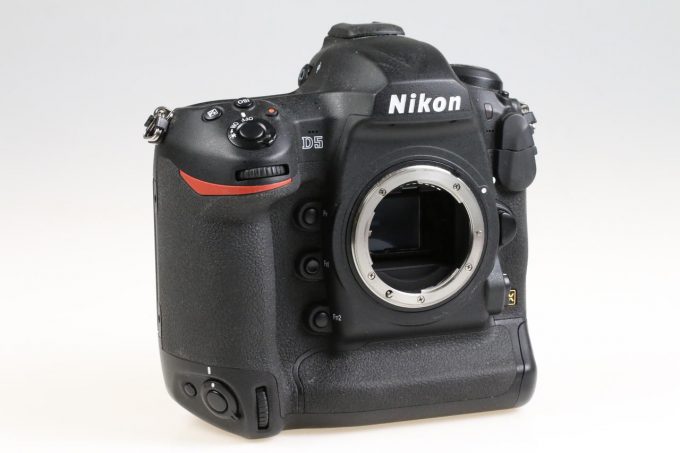 Nikon D5 Gehäuse - XQD Version - #6006557