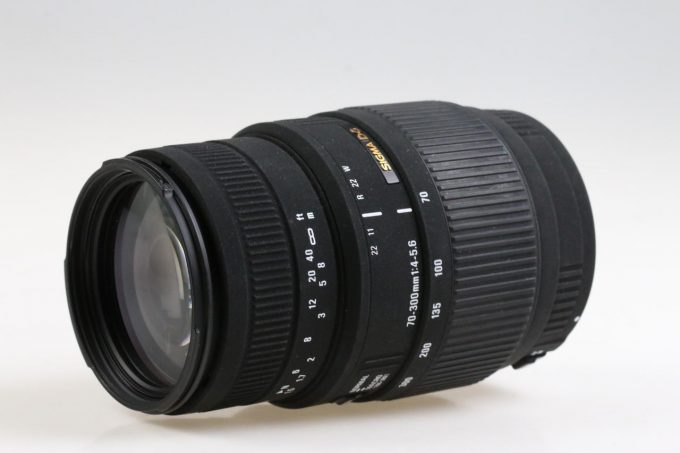 Sigma 70-300mm f/4,0-5,6 DG Macro für Nikon F (AF FX) - #4269801