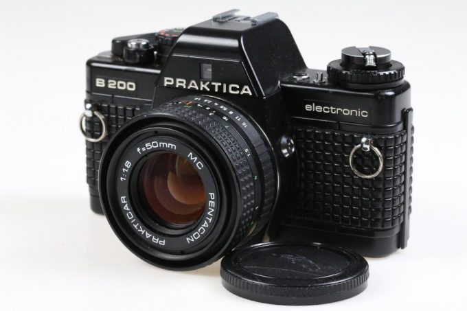 Praktica B200 electronic mit Prakticar 50mm f/1,8 - #3142745