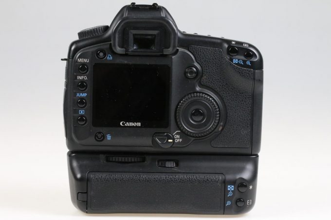 Canon EOS 5D mit Zubehörpaket - #1330806311
