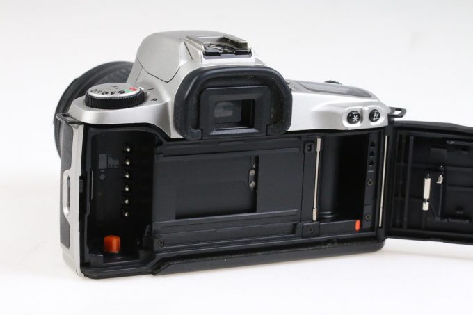Canon EOS 500N mit EF 28-80mm f/3,5-5,6 - #2377093
