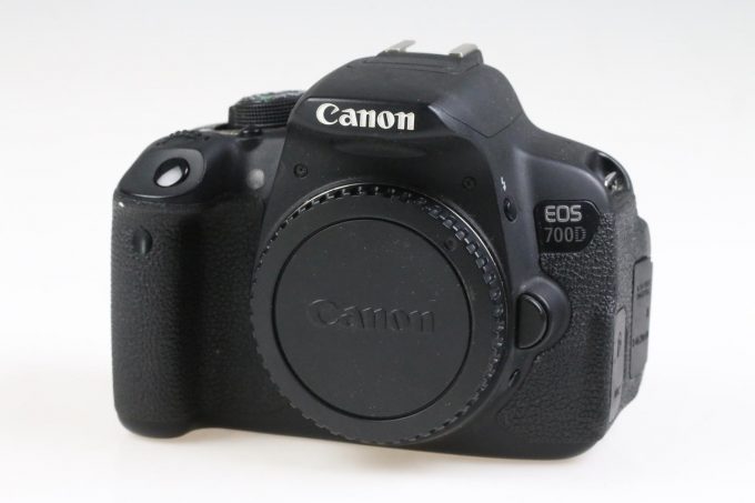 Canon EOS 700D - #043031024437