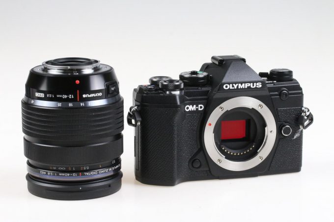 Olympus OM-D E-M5 Mark III schwarz Set mit 12-40mm f/2,8 - #BJ9A19277
