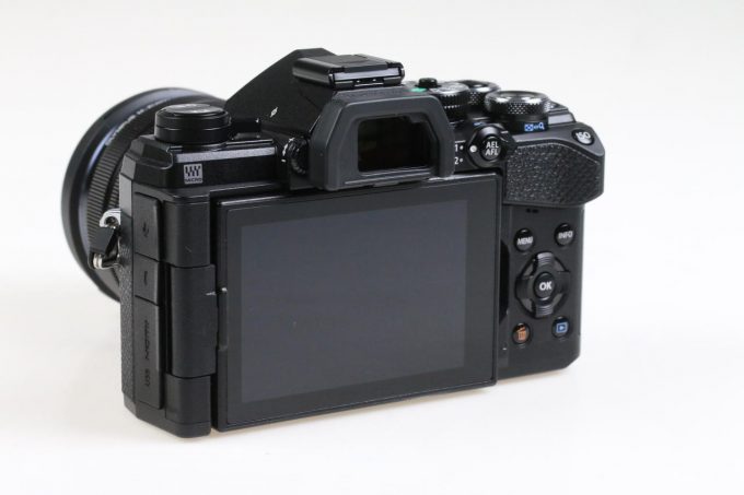 Olympus OM-D E-M5 Mark III / schwarz Set 12-45mm Pro - #BJ9A26614