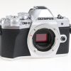 Olympus OM-D E-M10 Mark III Body - silber - #BHX80011 - Image 3