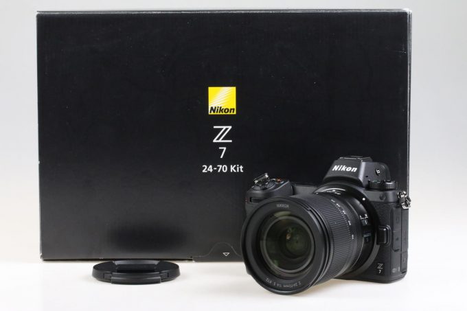 Nikon Z7 mit Z 24-70mm f/4,0 S - #20003609