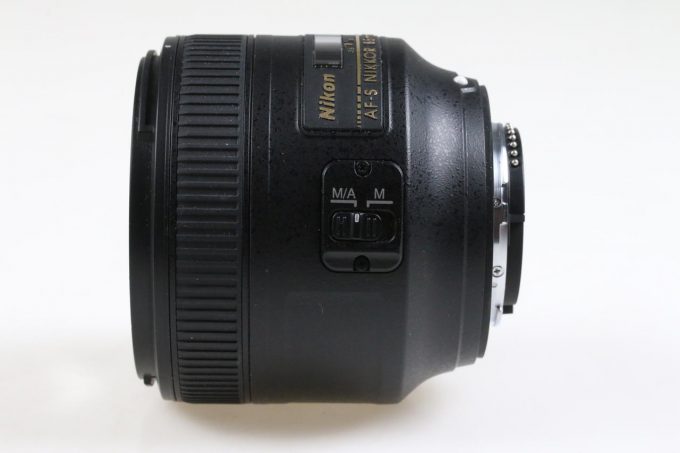 Nikon AF-S 85mm f/1,8 G - #563352