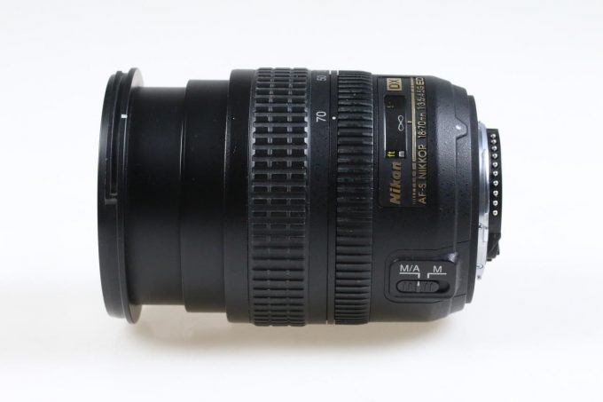 Nikon AF-S DX 18-70mm f/3,5-4,5 G ED - #4103000