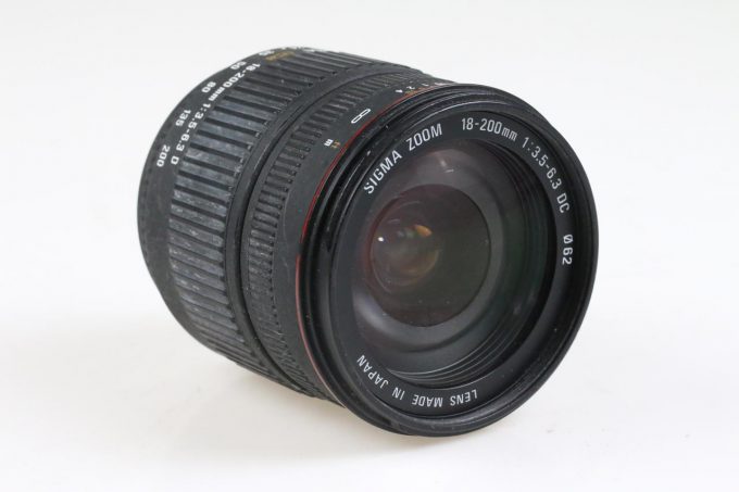 Sigma 18-200mm f/3,5-6,3 DC D für Nikon F (DX)