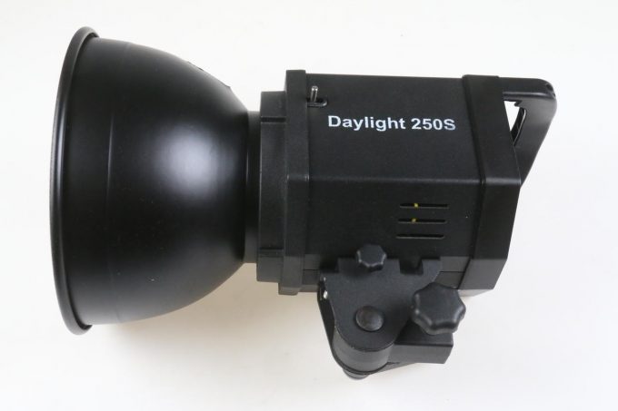 Walimex Pro Daylight 250S