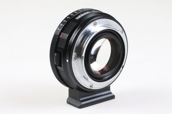 Metabones N/F - Nikon F auf E mount Ultra Speed Booster MB-SPNFG-E-BM2