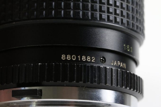 Tokina 35-135mm f/4,0-4,5 RMC für Olympus OM (MF)
