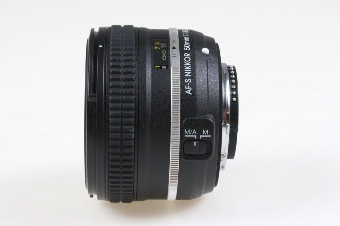 Nikon AF-S 50mm f/1,8 G SE - #221037