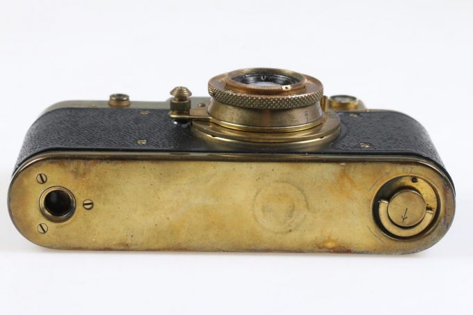 Leica Fälschung Gold/Luftwaffen-Eigentum