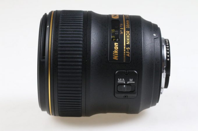 Nikon AF-S 35mm f/1,4 G - #237345