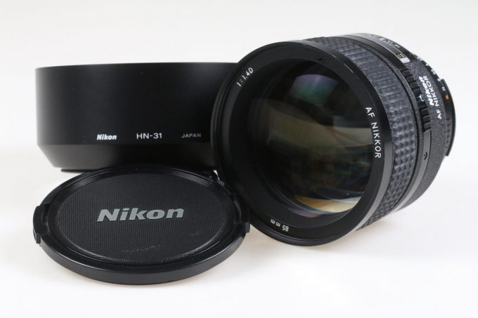 Nikon AF Nikkor 85mm f/1,4 D - #212595