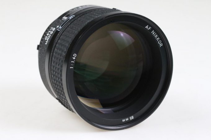 Nikon AF Nikkor 85mm f/1,4 D - #212595