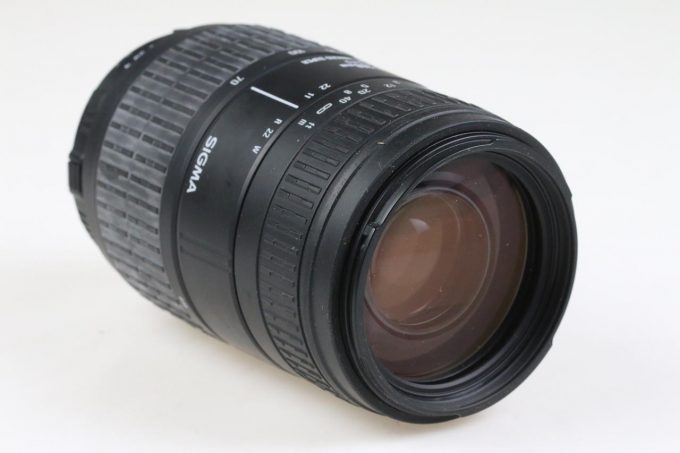 Sigma 70-300mm f/4,0-5,6 DL für Nikon F (AF FX) - #1076053