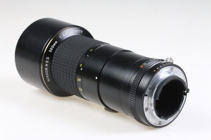 Nikon MF 300mm f/4,5 AI-S ED Nikkor - #212777