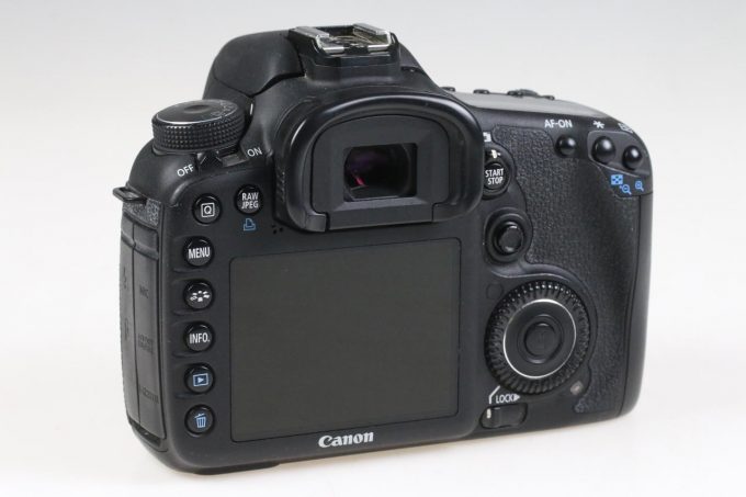 Canon EOS 7D - #2681201938