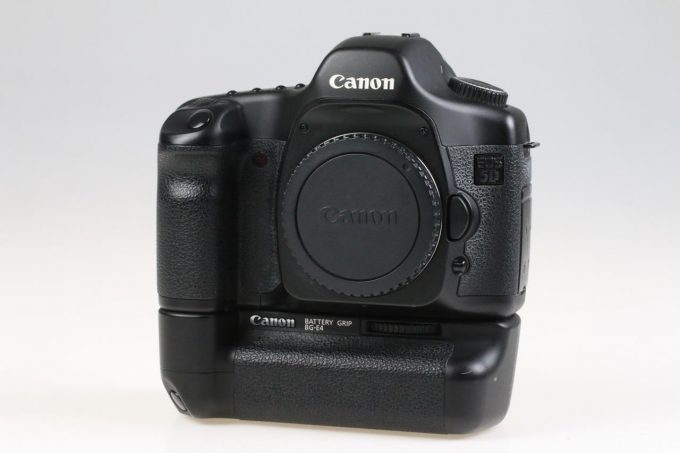 Canon EOS 5D mit Zubehörpaket - #0630309356