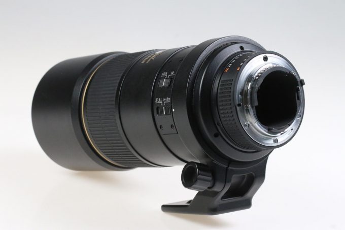 Nikon AF-S 300mm f/4,0 D IF-ED - #204681