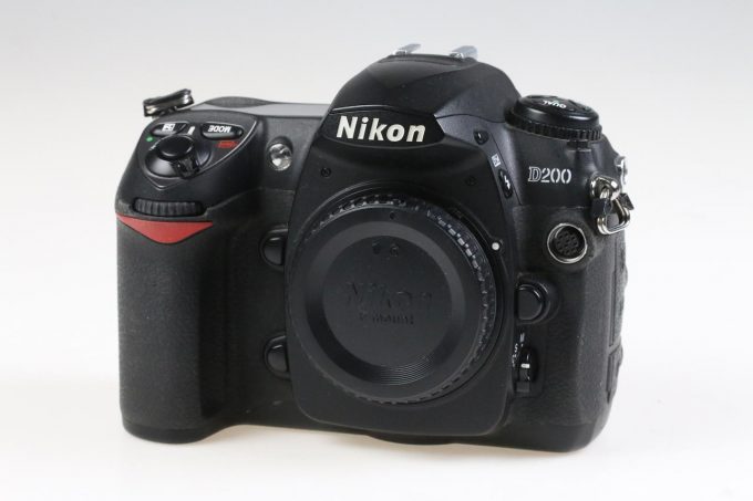 Nikon D200 Gehäuse - #4169522