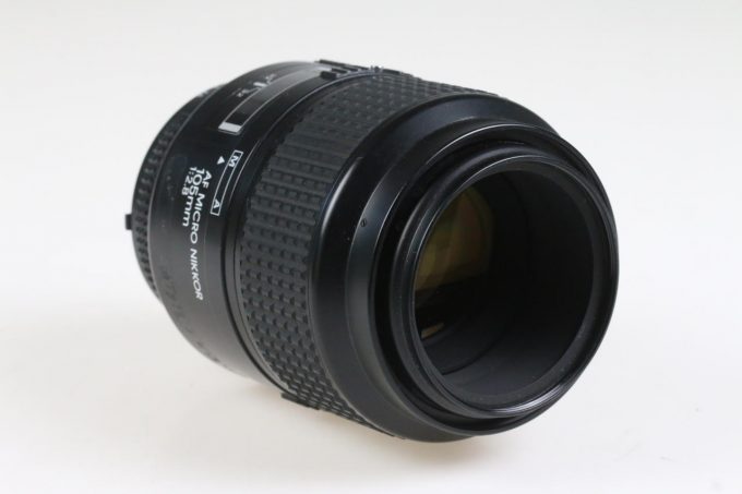 Nikon AF Micro Nikkor 105mm f/2,8 - #228300