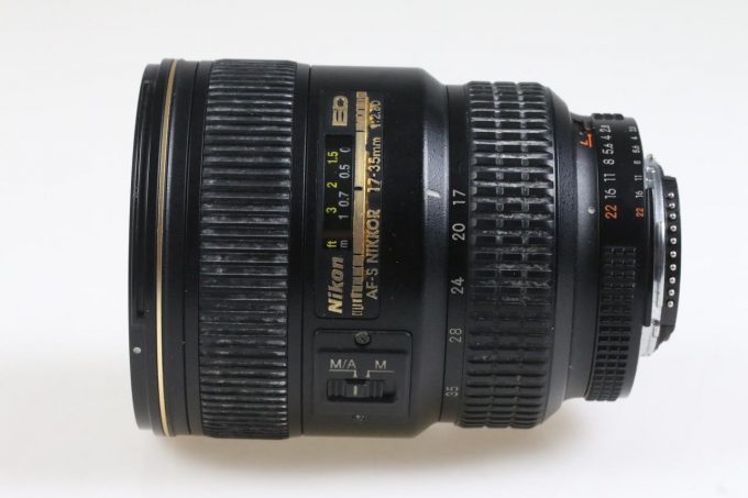 Nikon AF-S NIKKOR 17-35mm f/2,8 D ED